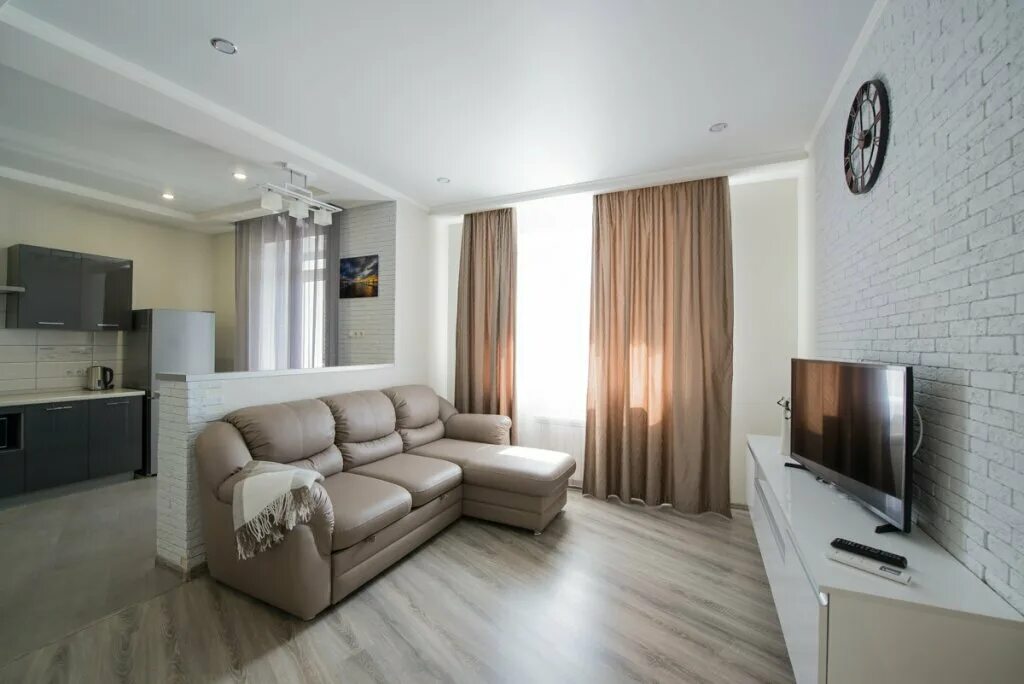 Купить элитную квартиру в омске с фото Panorama: Berloga55 Apartments, hotel, Омск, улица Красный Путь, 105, корп. 1 - 