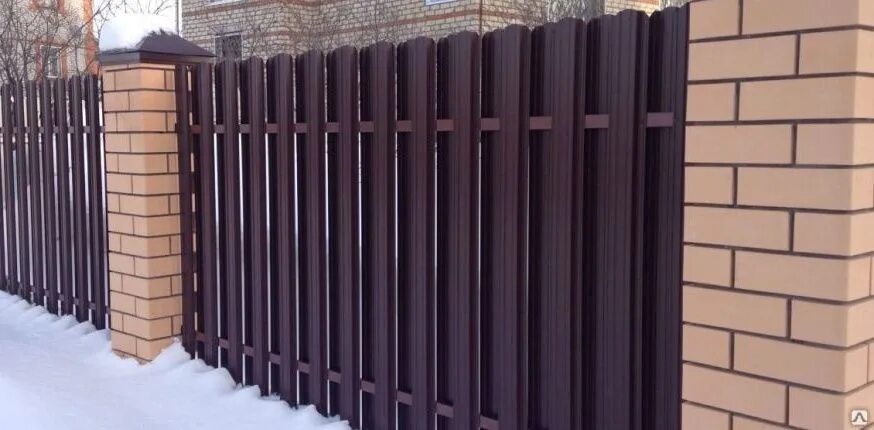 Купить евроштакетник для забора цена фото Планка заборная для профнастила С-8 2000 мм 0,45 мм, цена в Новосибирске от комп