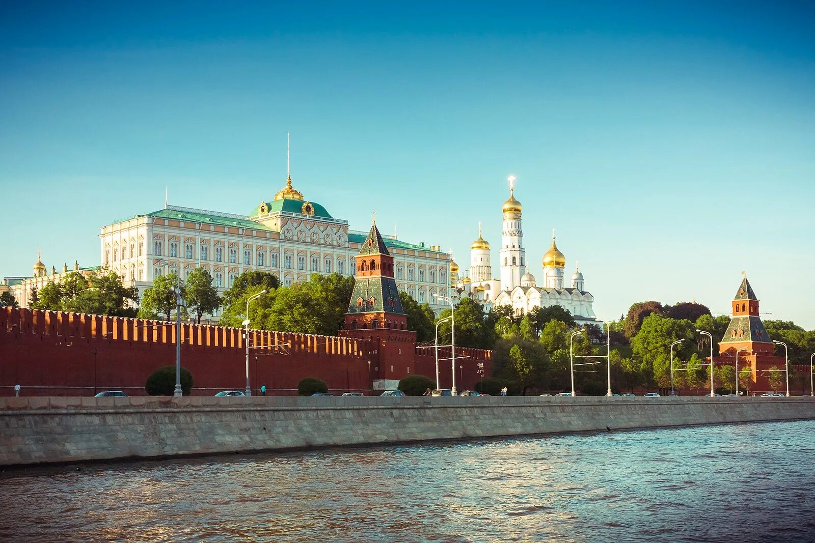 Купить фото кремля Музеи Московского Кремля