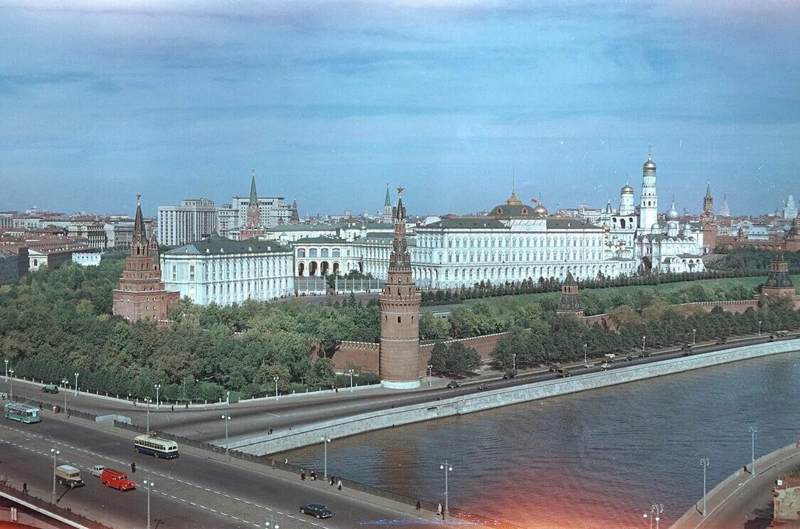 Купить фото москвы 50 Москва 1950-х в цвете Старые фотографии, Москва, Ретро фотография