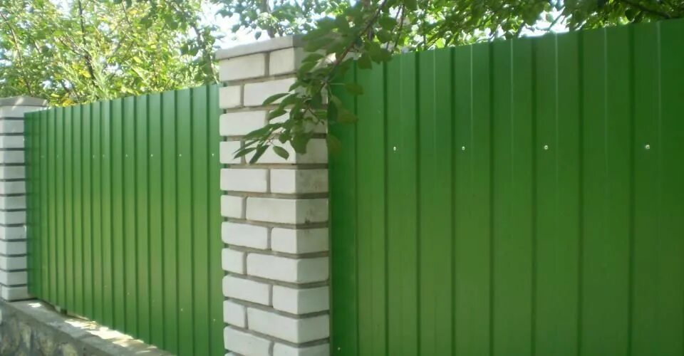 Купить фото профлист забора Профлист для кровли и забора по низким ценам!