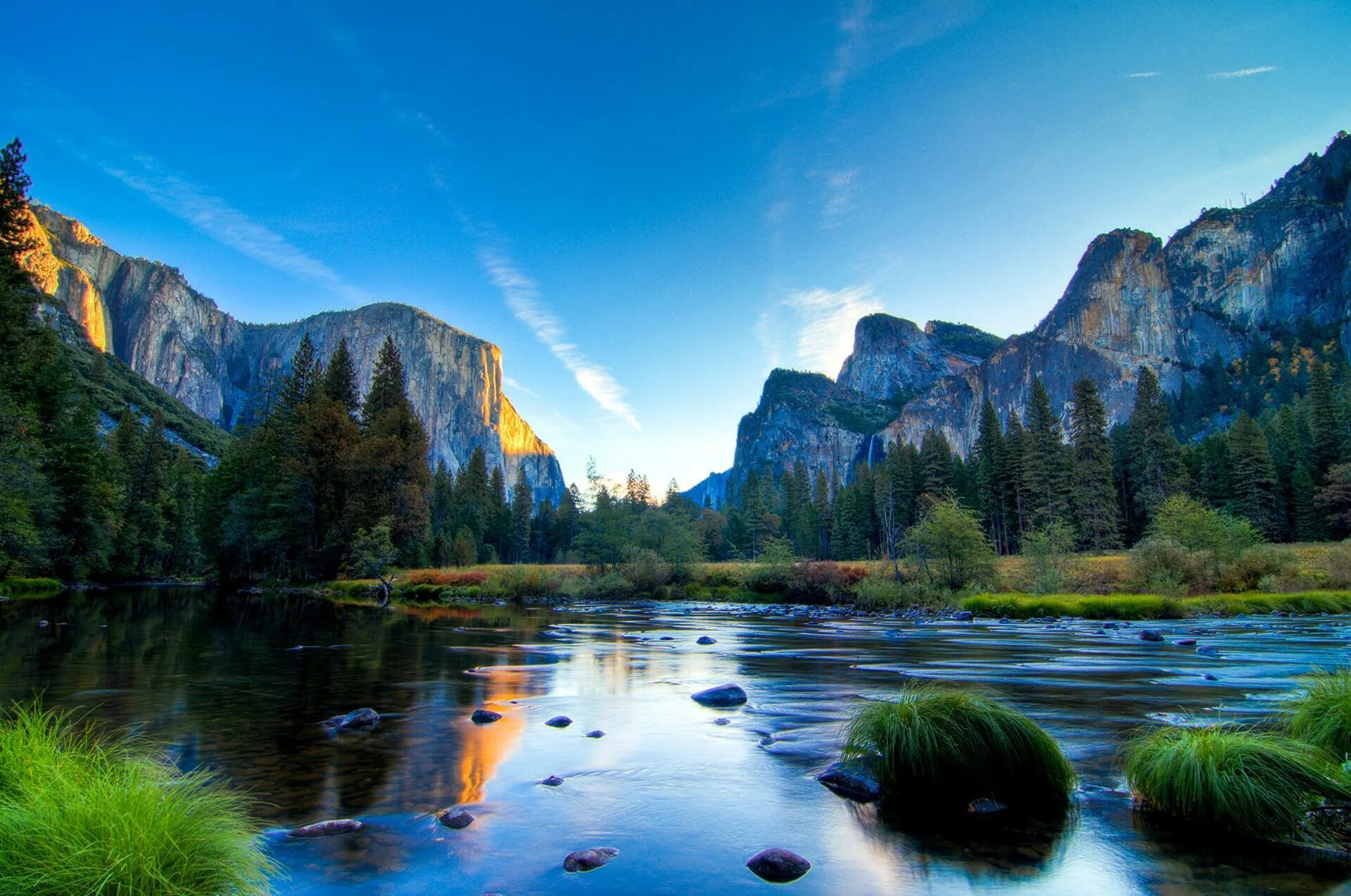 Купить фото высокого разрешения Mountain Wallpapers APK for Android Download