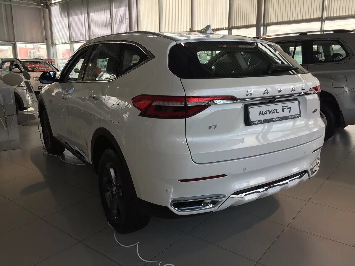Купить хавал ф7 фото цены Купить новый Haval F7 I 1.5 AMT (150 л.с.) бензин робот в Челябинске: белый Хавэ