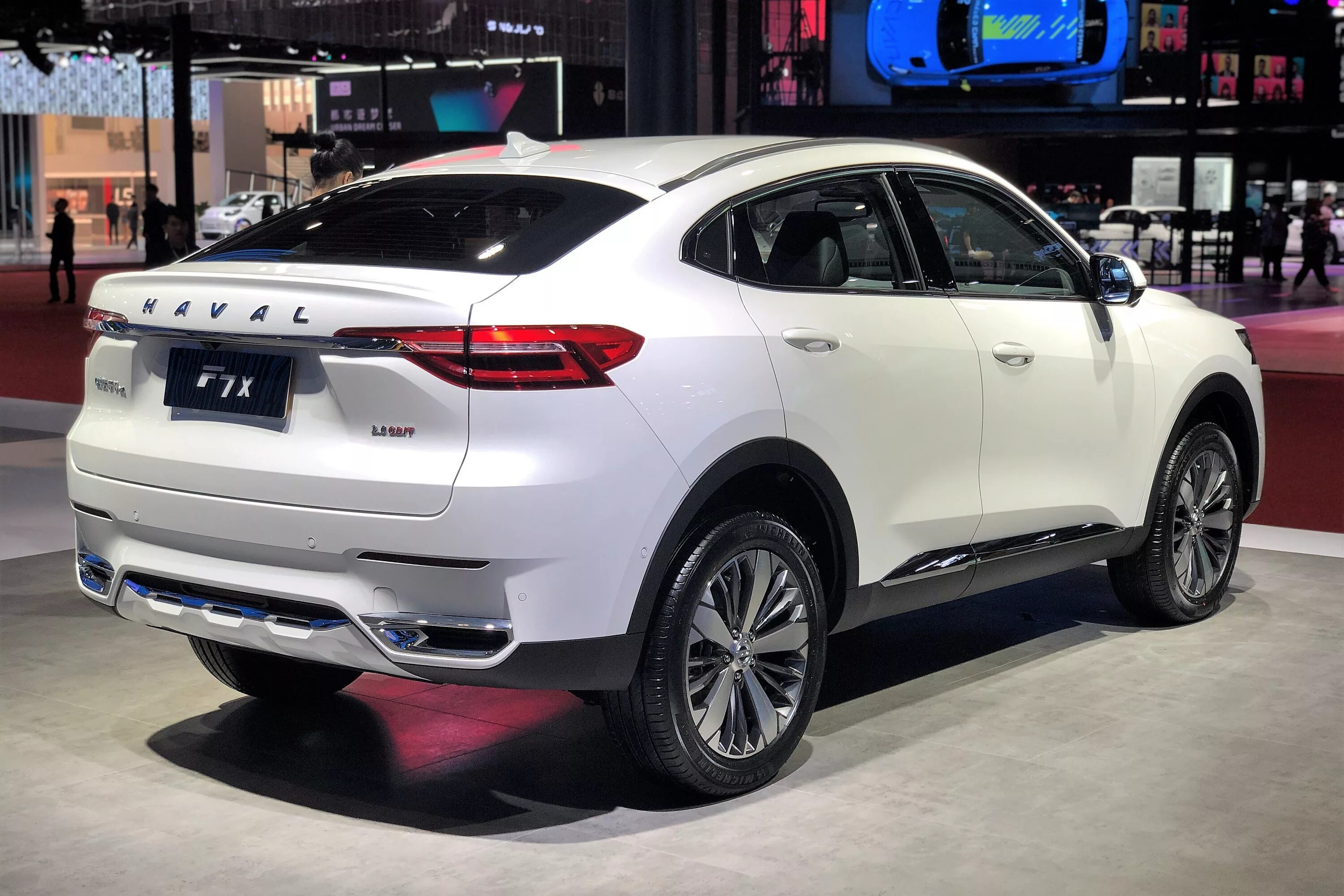 Купить хавал ф7 фото цены Haval сертифицировал в России еще один новый кроссовер - Российская газета