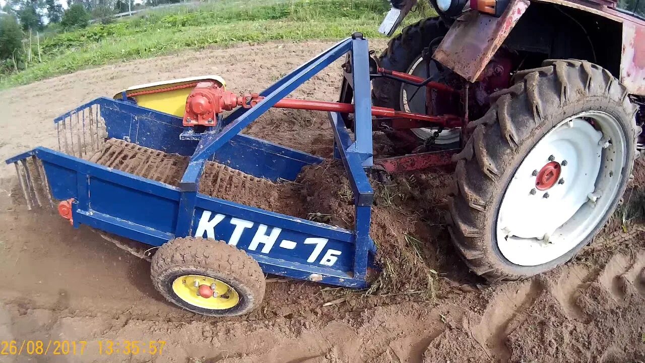 Купить картофелекопалку самодельный на минитрактор на авито КАРТОФЕЛЕКОПАЛКА Т-25. УРОЖАЙ 2017г.)))) - YouTube