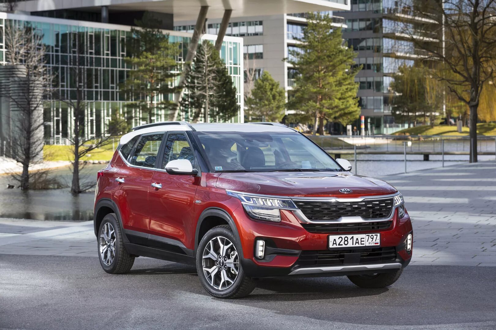 Купить киа селтос фото Kia расширяет предложение кроссоверов