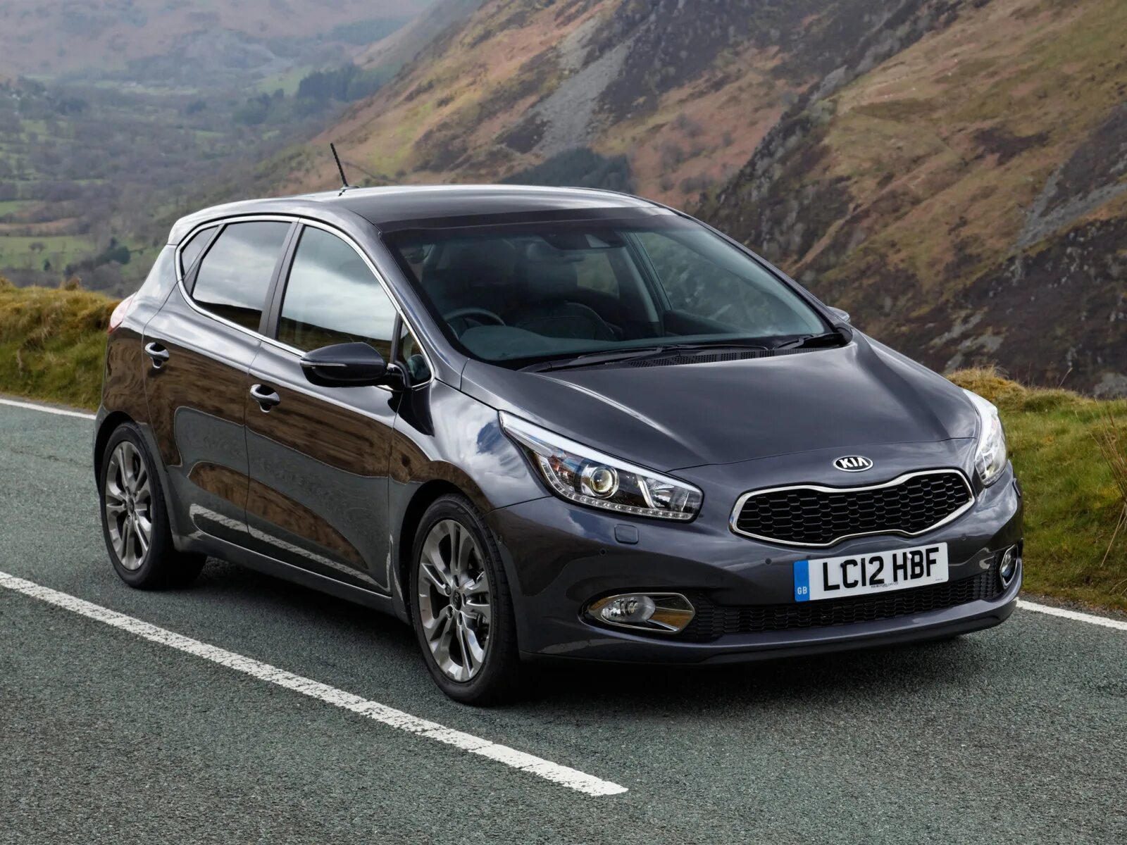 Купить киа сид фото Kia Ceed Установка ГБО DIGITRONIC. Баллон на 42л в форме запаски.8(843)296-44-88