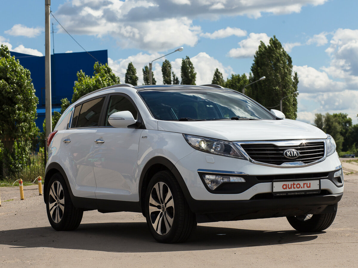 Купить киа спортейдж фото Купить б/у Kia Sportage III 2.0 AT (150 л.с.) 4WD бензин автомат в Москве: белый