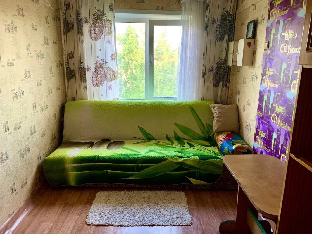 Купить комнату в красноярске недорого с фото Купить комнату в 3-комн. квартире, 18 м² по адресу Красноярск, Свердловская улиц