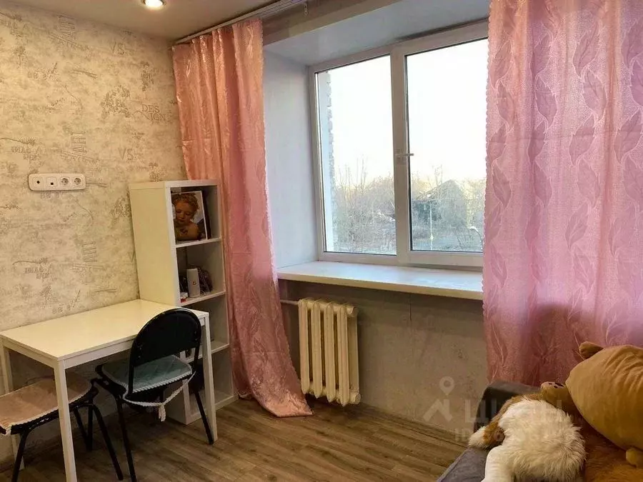 Купить комнату в новосибирске недорого с фото Комната Новосибирская область, Новосибирск ул. Никитина, 143 (13.3 м), Купить ко