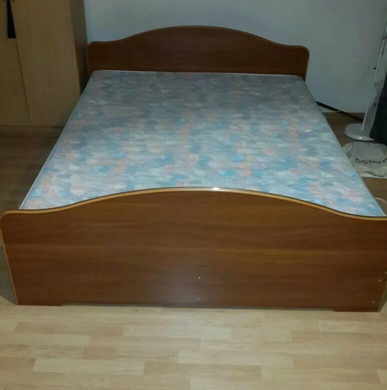 Купить кровать на авито фото б/у двуспальная кровать - купить в Екатеринбурге, цена 6 500 руб., продано 13 ма