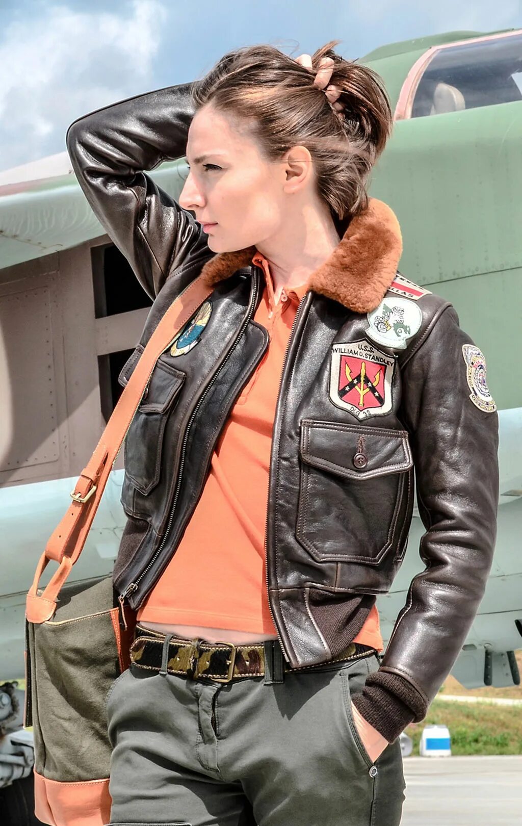 Купить куртку женскую в стиле для летчика Женская куртка-пилот COCKPIT Top Gun кожа brown (W201036), купить в Интернет-маг