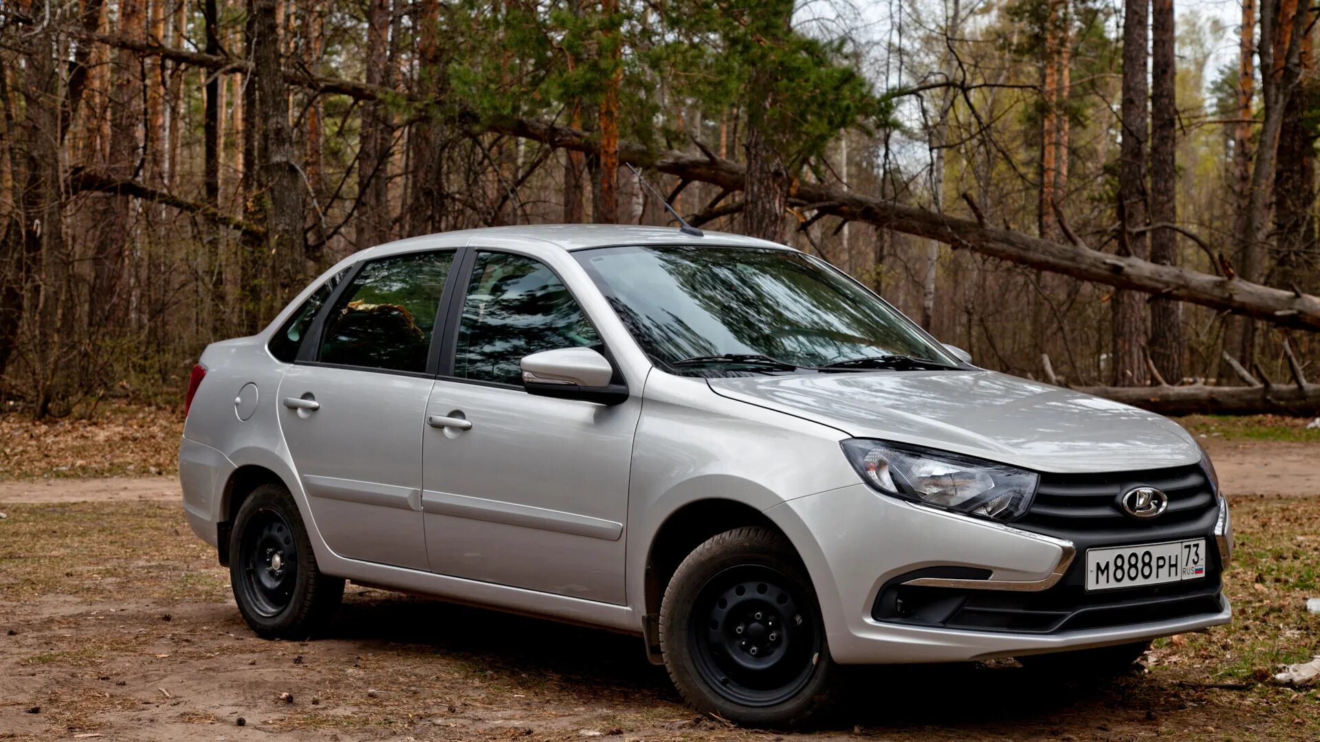 Купить лада гранта фото Lada Гранта (2G) FL 1.6 бензиновый 2021 Для EMIGRANTa ver. 2.0 на DRIVE2