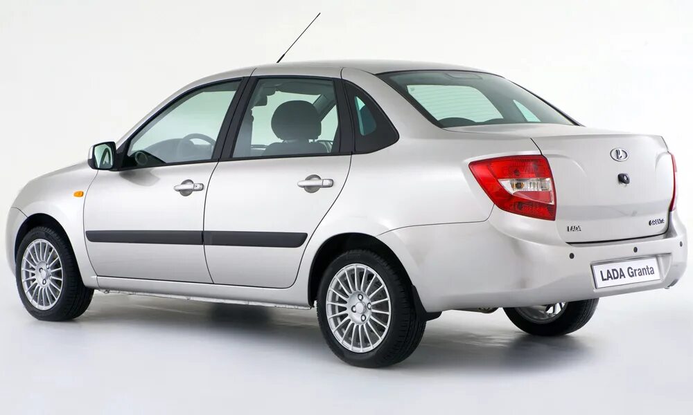 Купить лада гранта фото Дилеры отказываются продавать Lada Granta :: Autonews