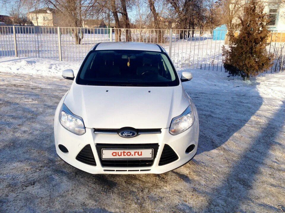 Купить машину фото цена волгоград Купить б/у Ford Focus III 1.6 MT (85 л.с.) бензин механика в Волгограде: белый Ф