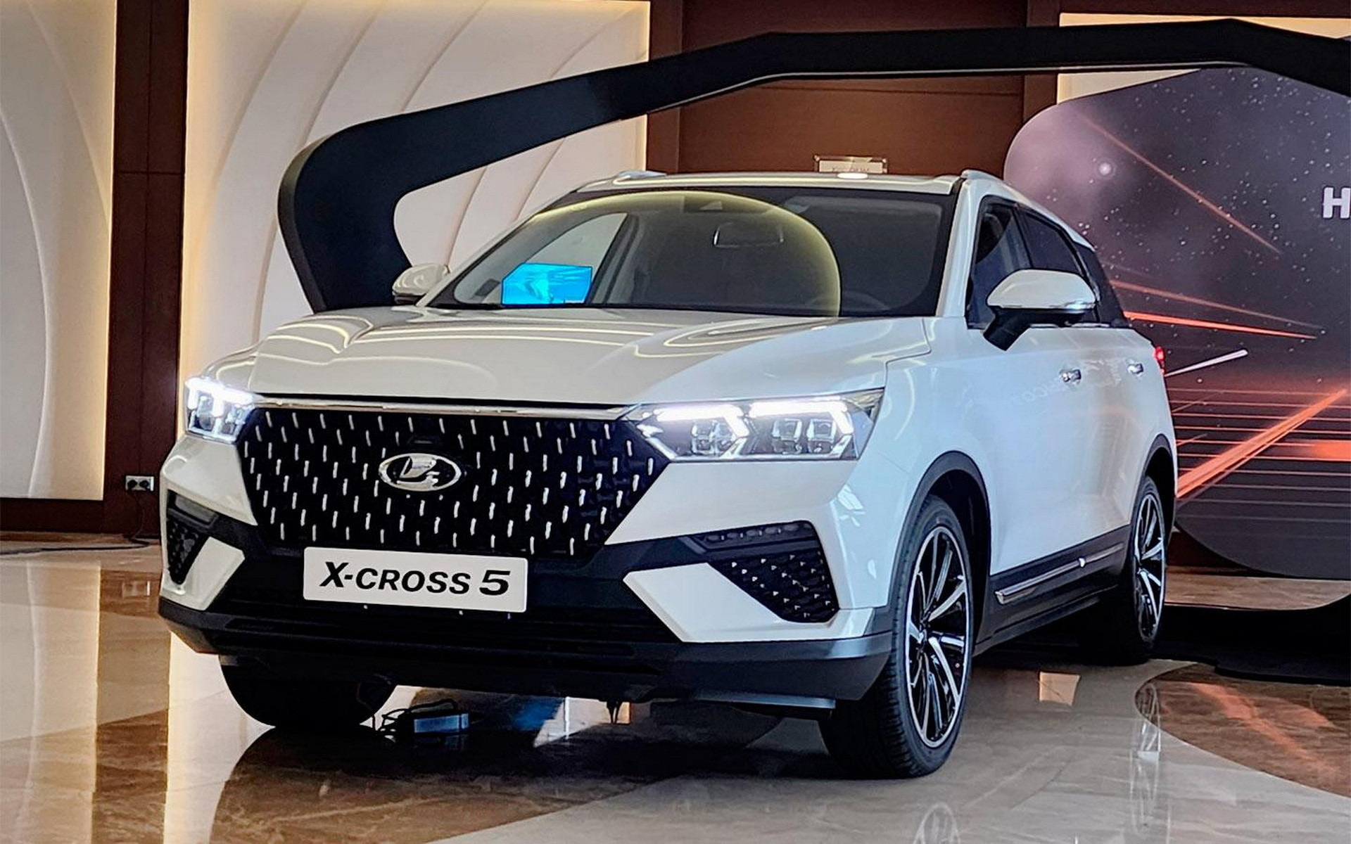 Купить машину новую фото цены Nissan - в прошлом. Завод переименовали в "Лада Санкт-Петербург"