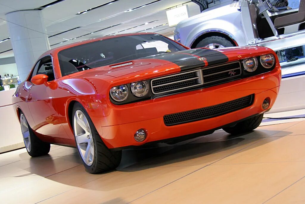 Купить машину цена фото Dodge Challenger Concept - 2006 North American International Auto Show (NAIAS)