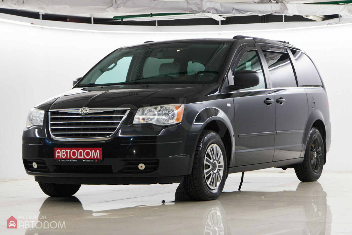 Купить машину в минске фото цена Chrysler Grand Voyager V, 2010 г., дизель, автомат, купить в Минске - фото, хара