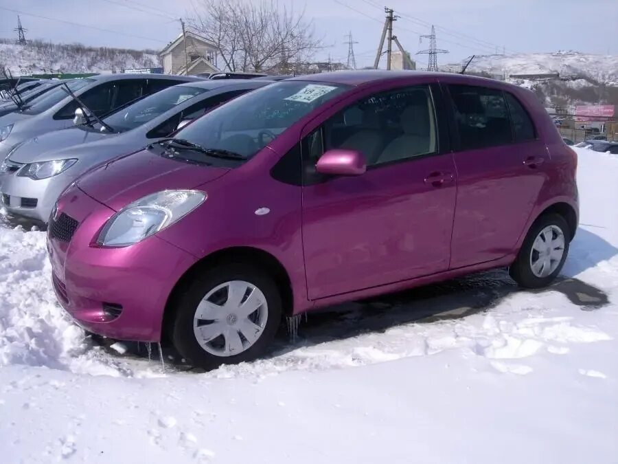 Купить машину в новосибирске цена фото Песочница Toyota Vitz