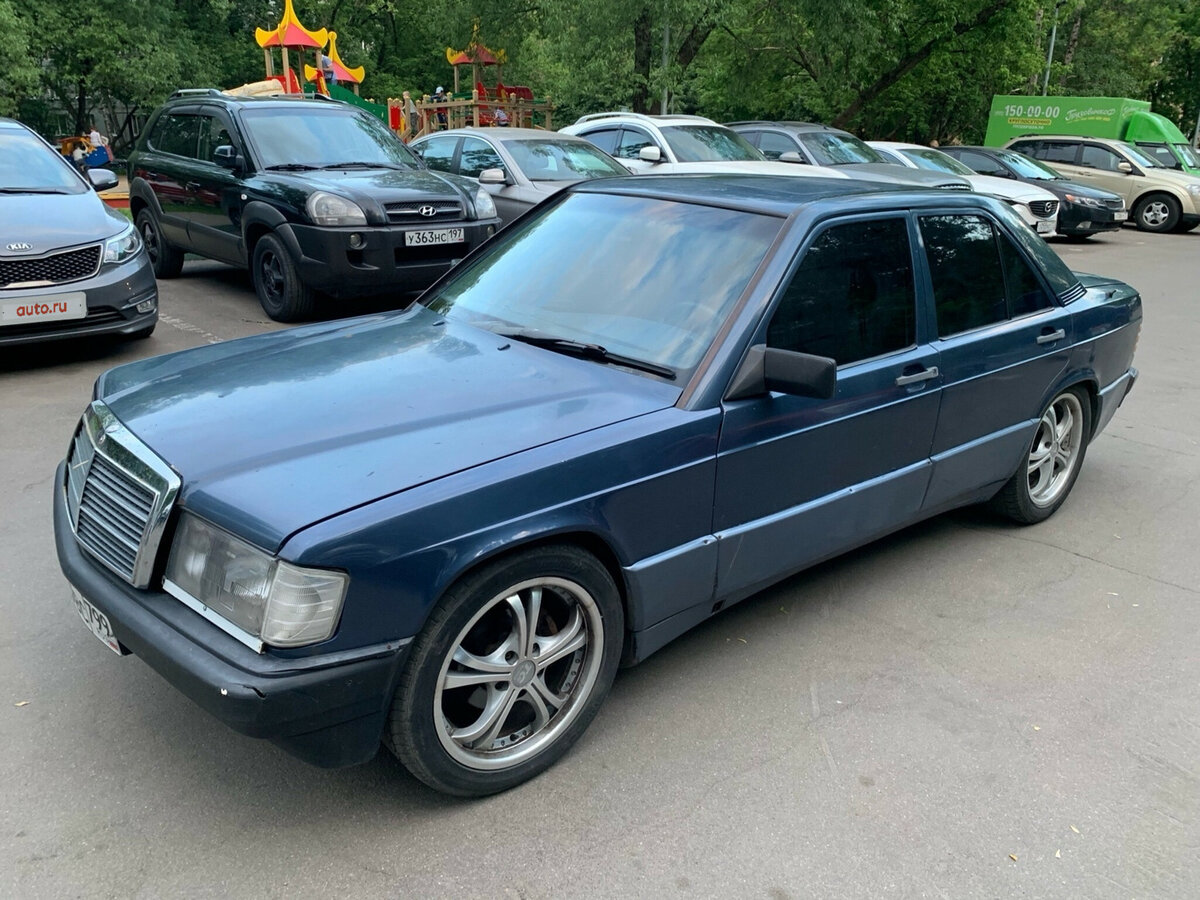 Купить мерседес бу фото Купить б/у Mercedes-Benz 190 (W201) 1982-1993 2.6 MT (166 л.с.) бензин механика 
