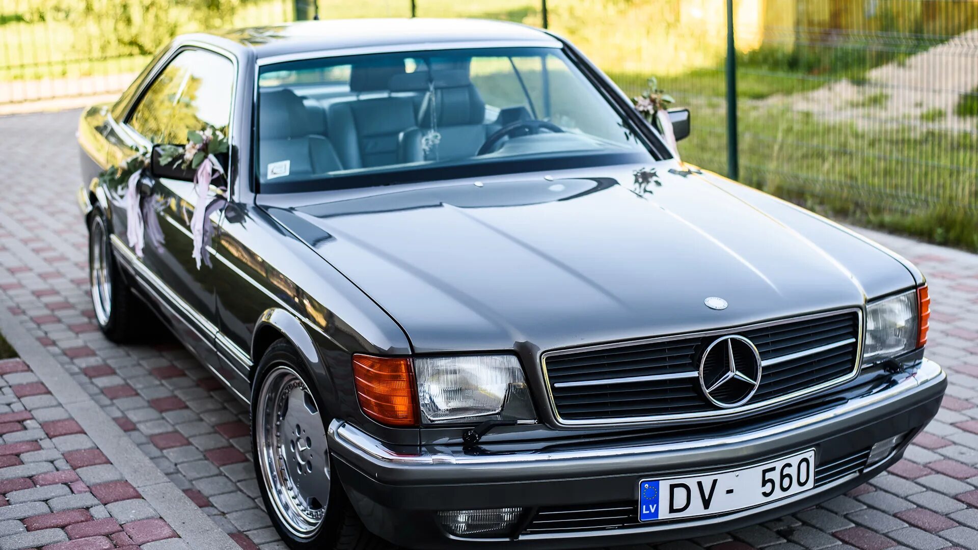Купить мерседес фото Продажа Mercedes-Benz SEC-Class (W126) 1988 (бензин, АКПП) - с историей обслужив