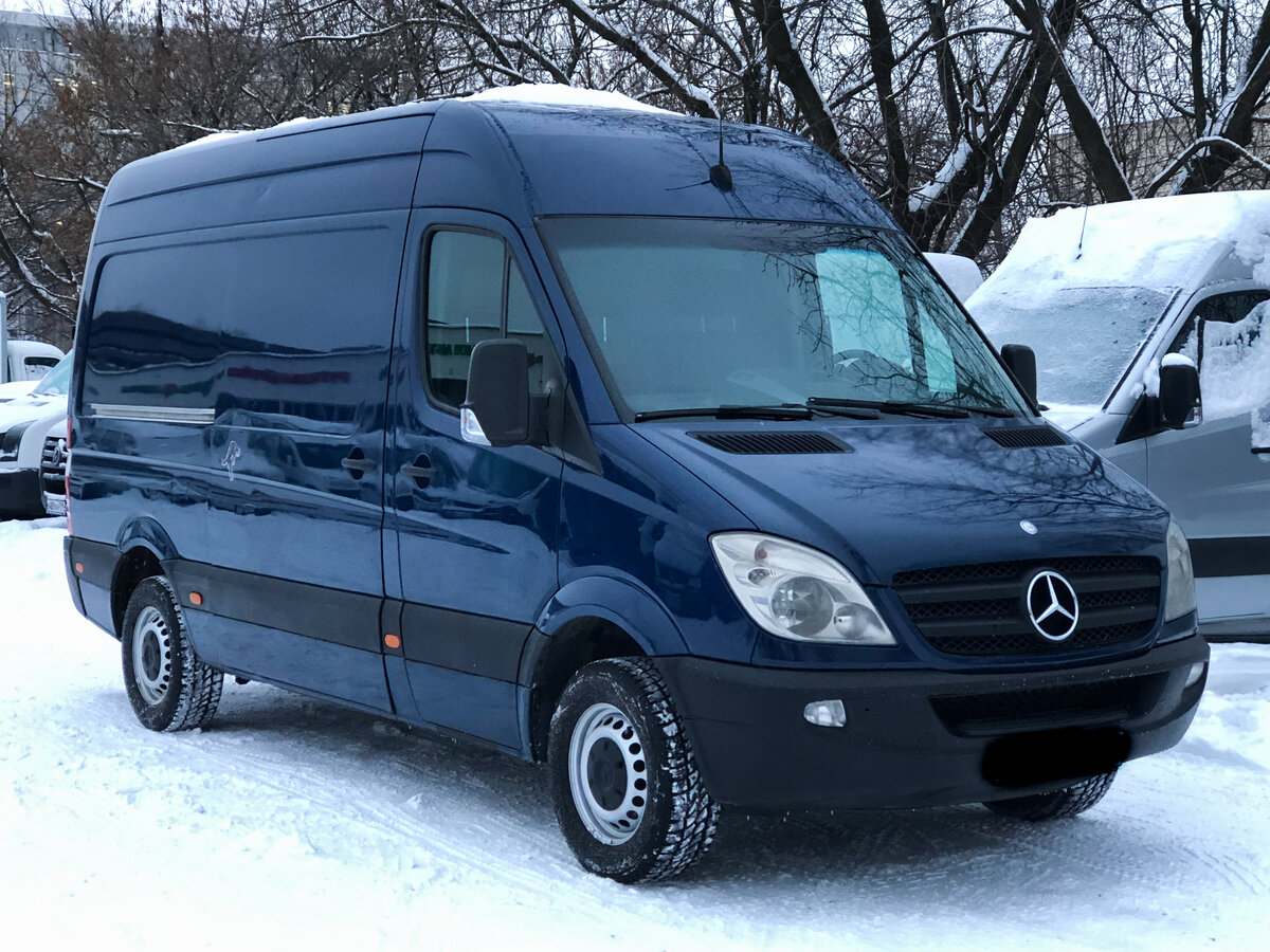 Купить мерседес спринтер фото Купить б/у Mercedes-Benz Sprinter дизель механика в Москве: синий цельнометаллич