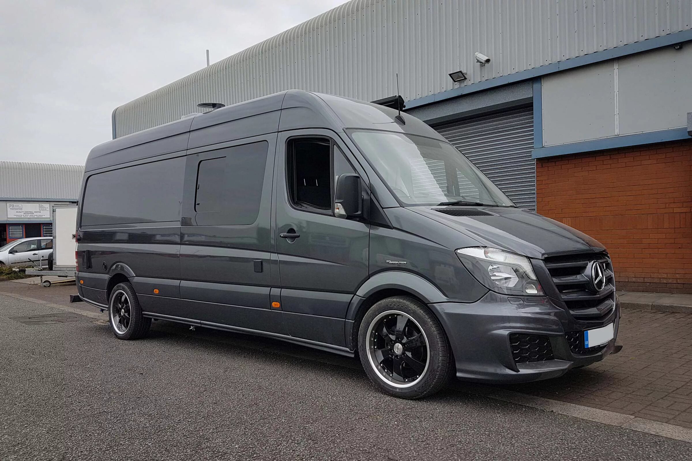 Купить мерседес спринтер фото Buy mercedes sprinter sport OFF-58
