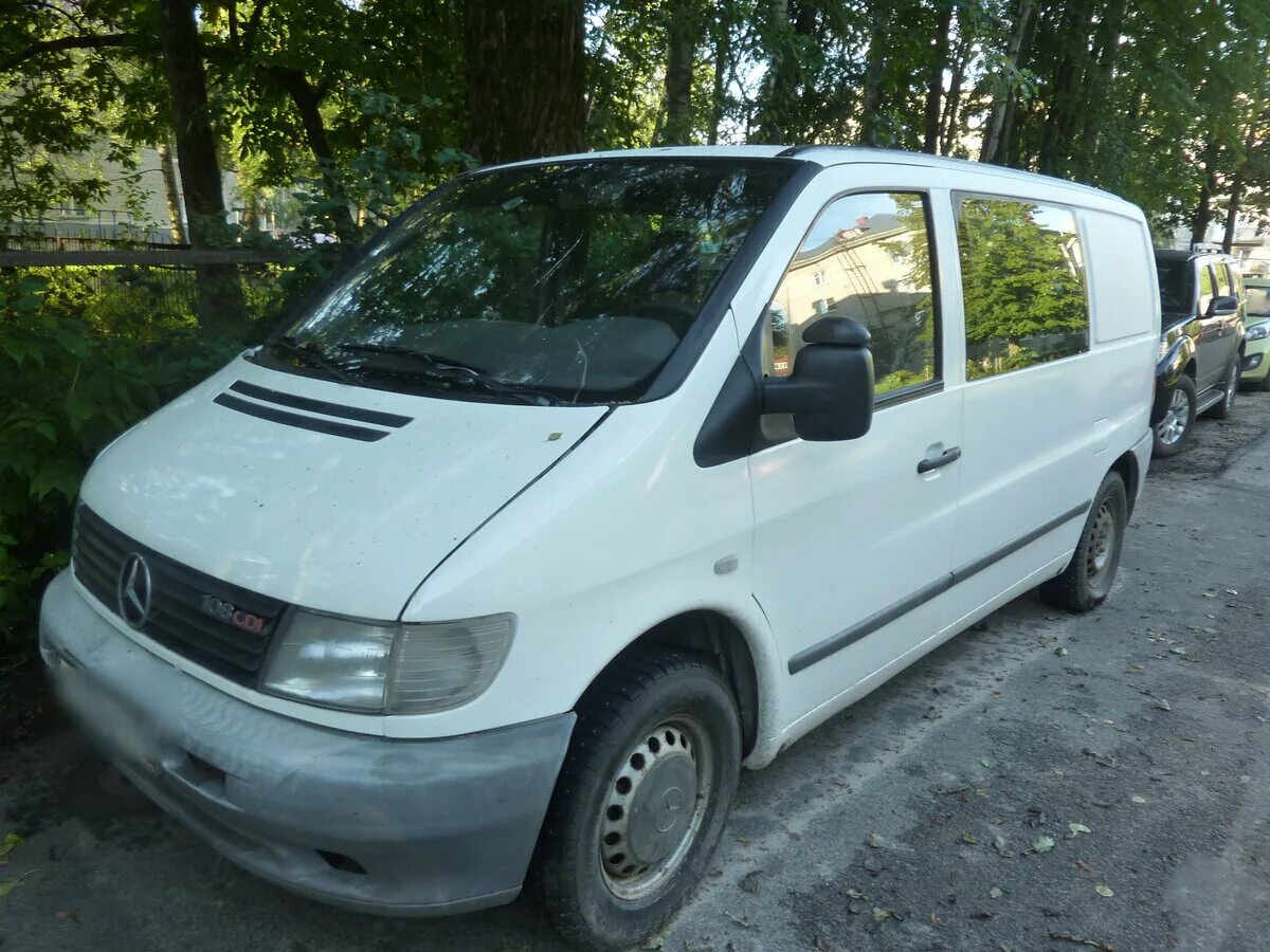 Купить мерседес вито фото Купить б/у Mercedes-Benz Vito I (W638) 108 CDI 2.2d MT (82 л.с.) дизель механика