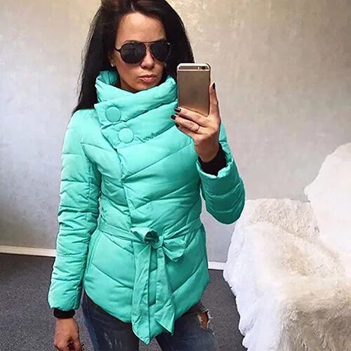 Купить модную куртку женскую на авито Женская зимняя пуховая куртка с длинным рукавом необычной длины длинное пальто т