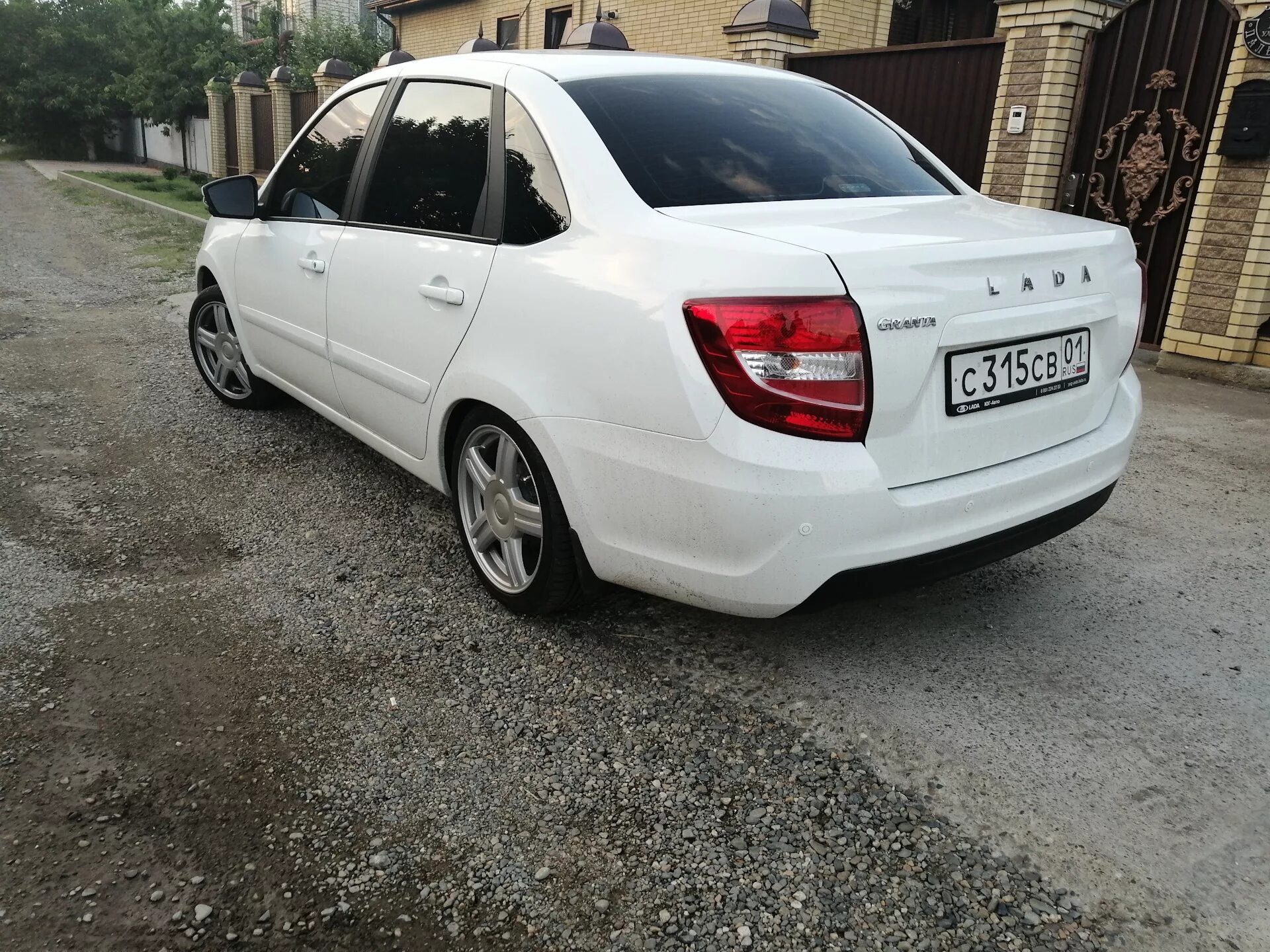 Купить на гранту тюнинг Granta FL - DRIVE2