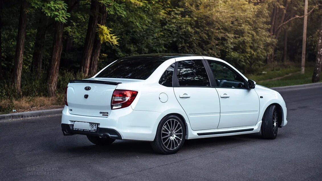 Купить на гранту тюнинг Lada Granta Sport 1.6 бензиновый 2016 Идиллия на DRIVE2
