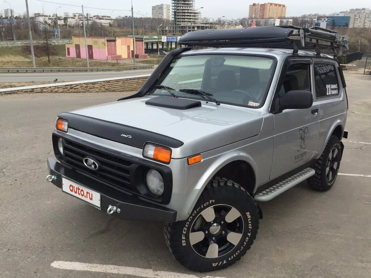 Купить на озоне тюнинг на ниву 2121 Купить б/у Lada (ВАЗ) 2121 (4x4) I Рестайлинг Urban 1.7 MT (83 л.с.) 4WD бензин 