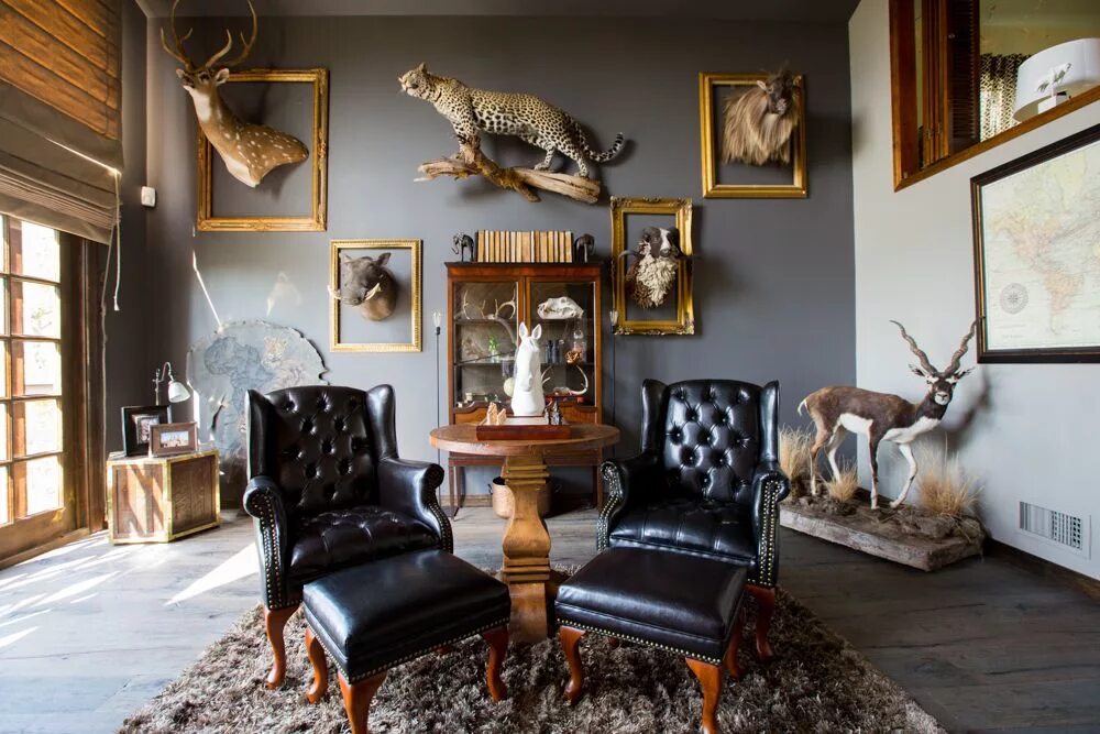 Купить на стену декор охота Rustic Meets Luxe in a Los Angeles Home Classy man cave, Home decor bedroom, Hom