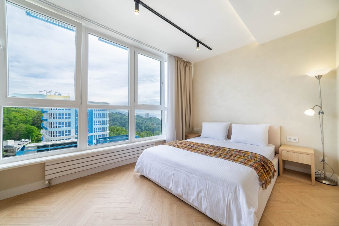Купить недорого в сочи жилье фото Снять Апартаменты Deluxe Apartment ЖК Южное море, Сочи, цены от 5706 руб. с парк
