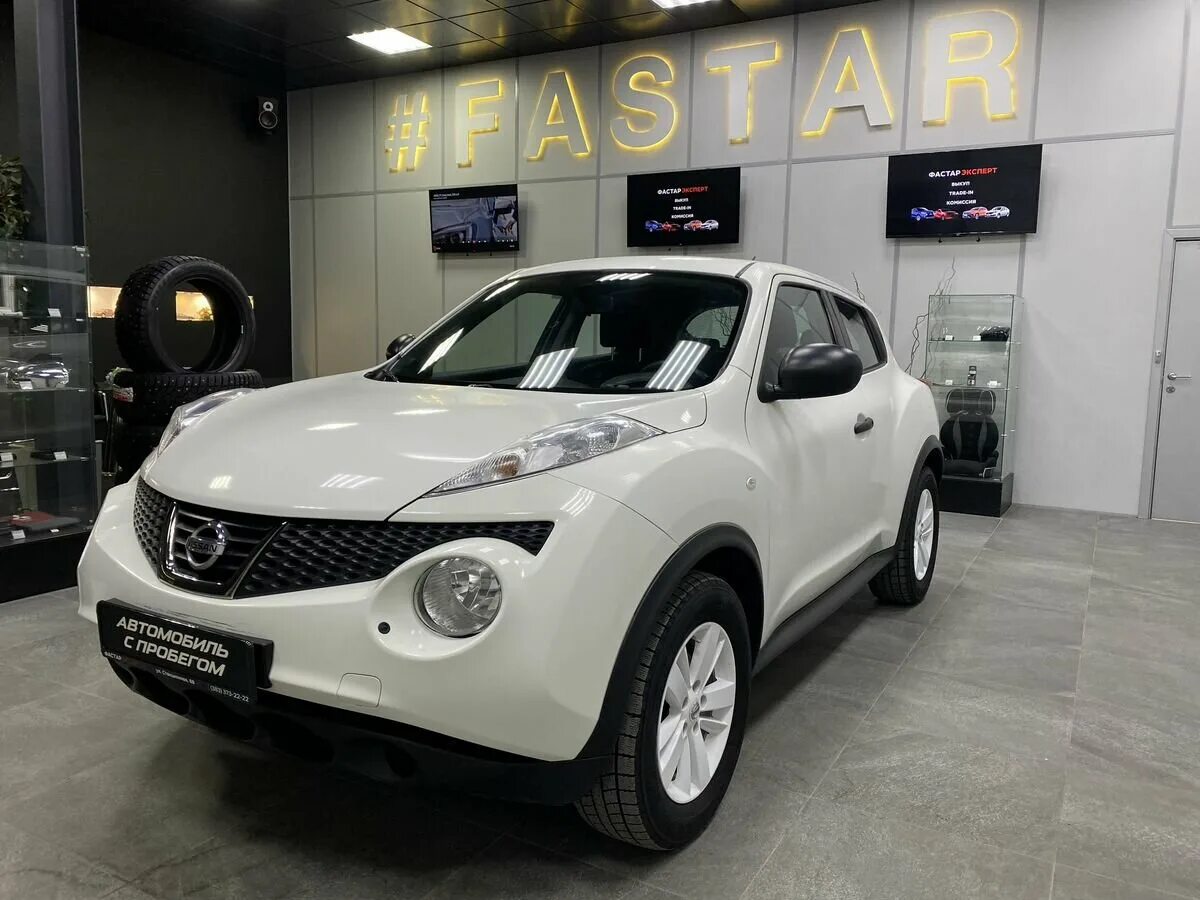 Купить ниссан в новосибирске фото цена Купить б/у Nissan Juke I 1.6 CVT (117 л.с.) бензин вариатор в Новосибирске: белы