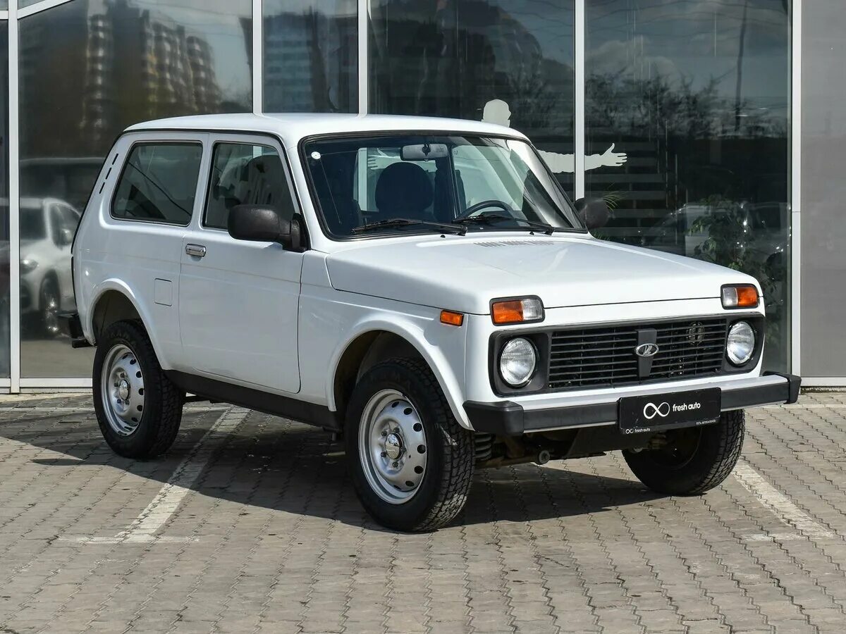 Купить ниву недорого фото и цена Купить б/у Lada (ВАЗ) 2121 (4x4) I Рестайлинг 1.7 MT (83 л.с.) 4WD бензин механи