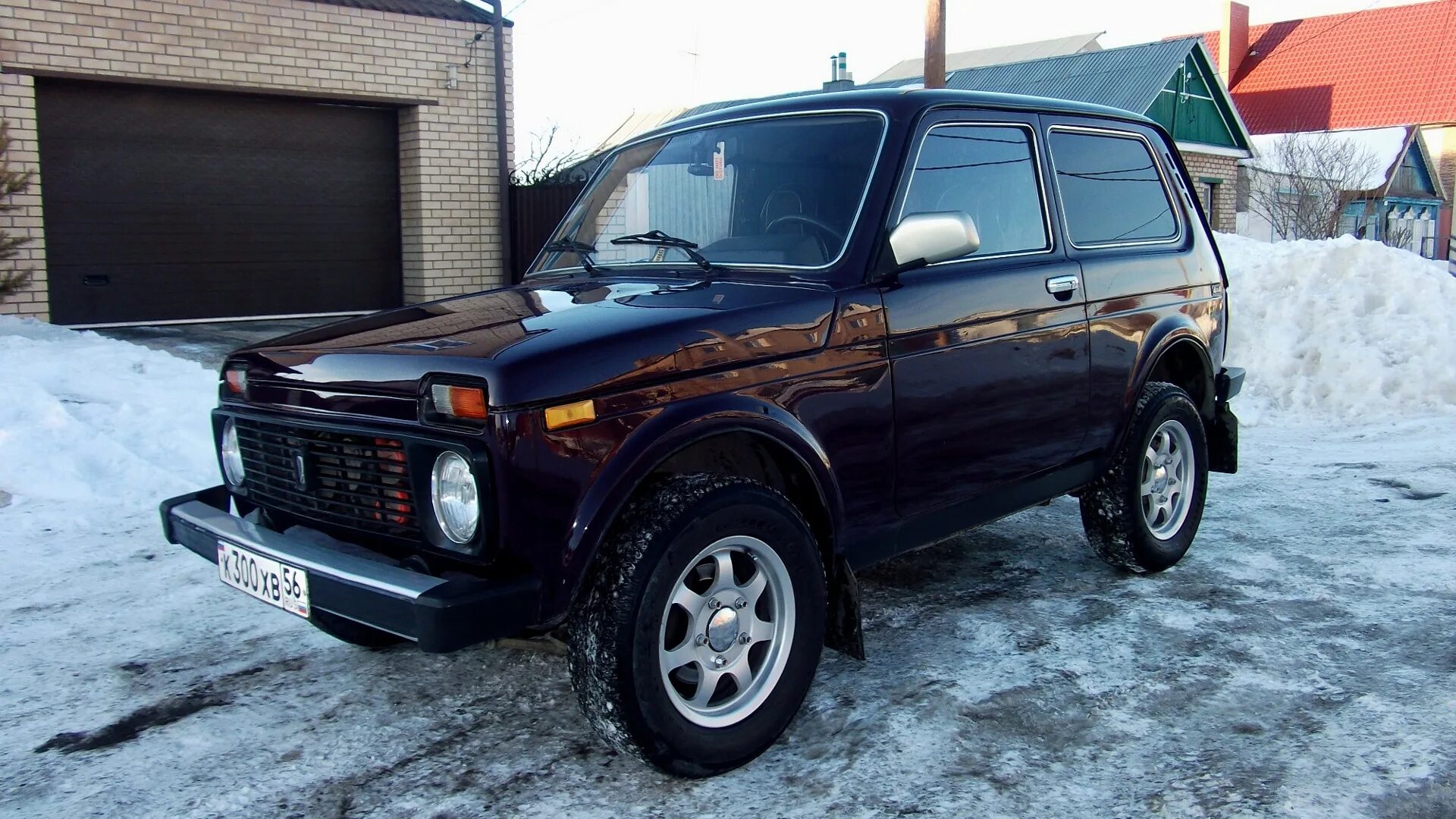 Купить ниву цена фото б у Lada 4x4 3D 1.7 бензиновый 2002 НиваZZ) на DRIVE2