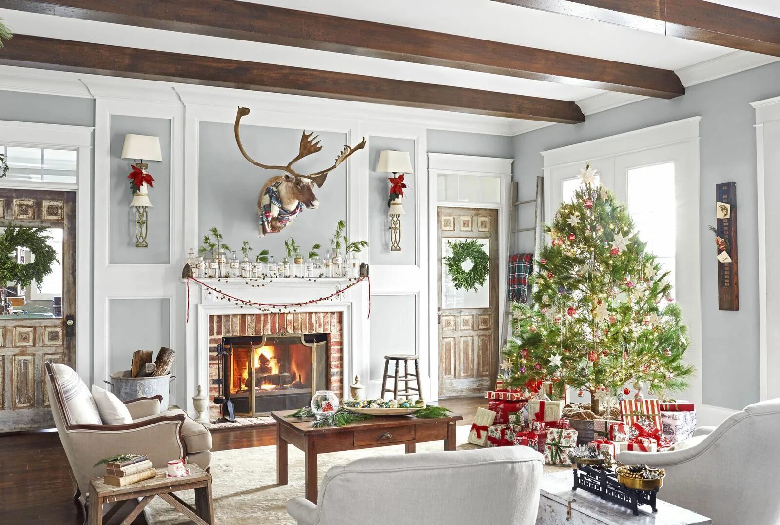 Купить новогодний декор для дома This Tennessee Home Celebrates the Christmas of Our Dreams Christmas house decor