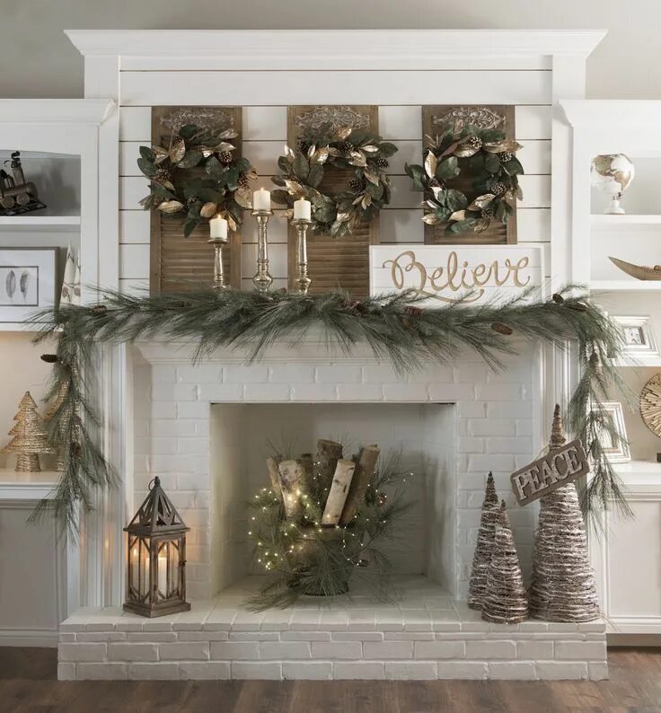 Купить новогодний декор для дома Find all of the decorating resources you need to make your living space a holida