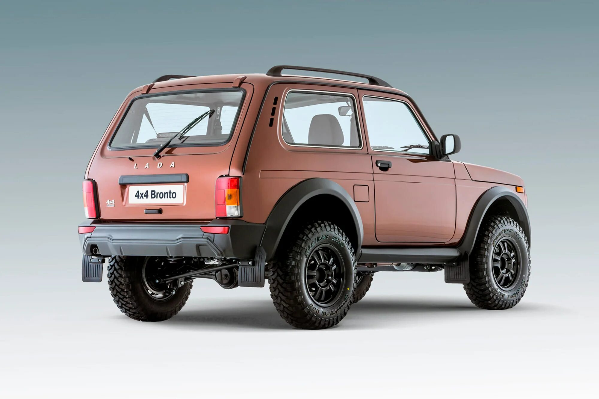Купить новую ниву цена фото LADA Niva Bronto 2024 - фото в новом кузове: салон, вид снаружи, багажник