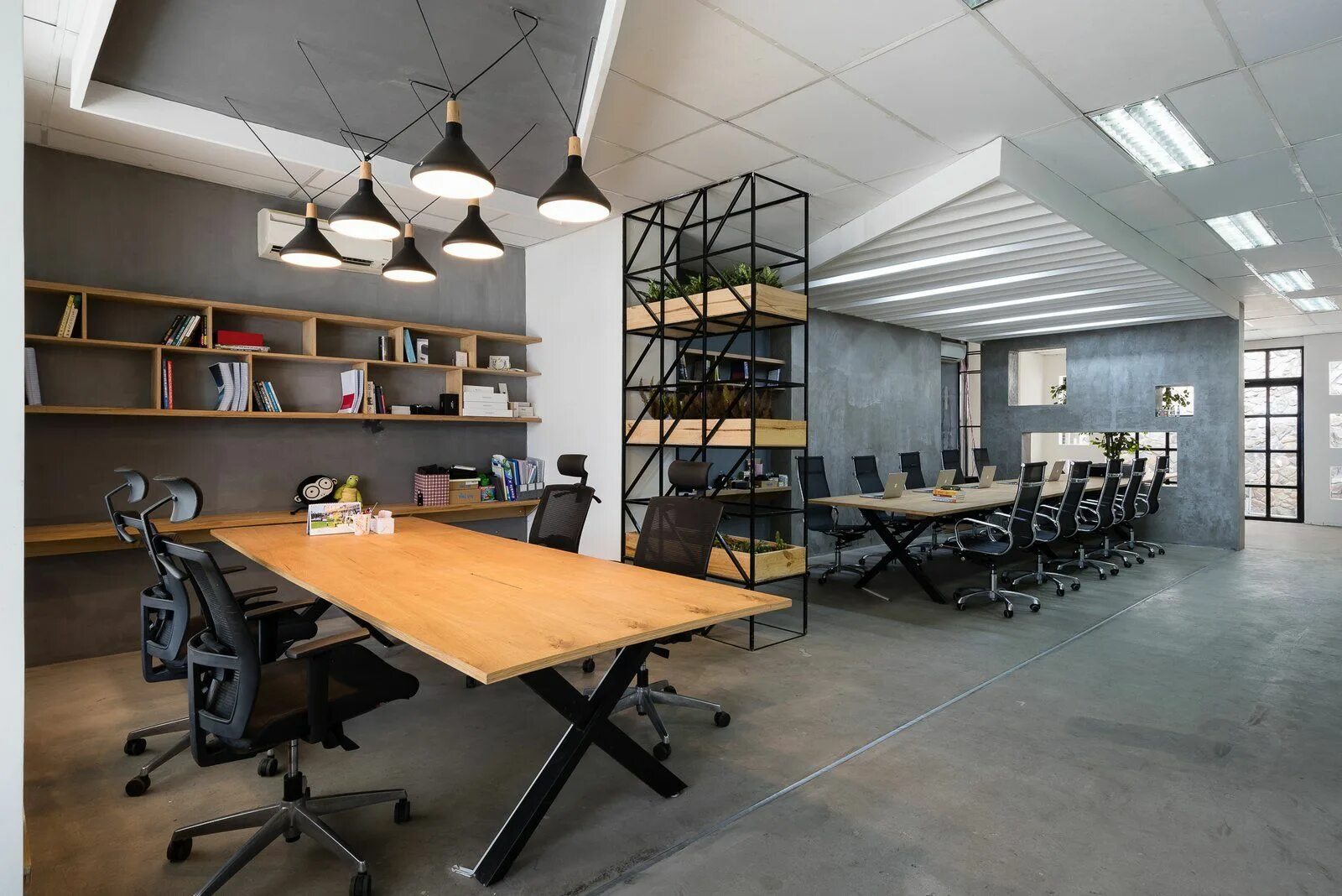 Купить офис в стиле лофт Zigvy Corporation Offices - Ho Chi Minh City Office Snapshots Office interior de