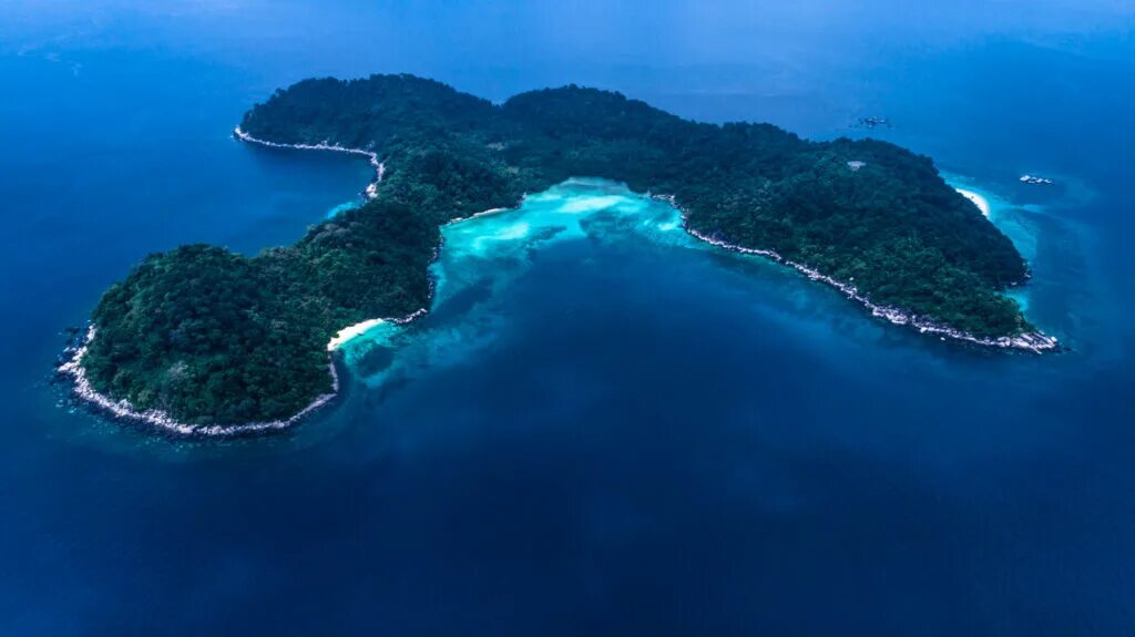 Купить остров в океане фото Things to Do in Tioman Island: Best Tourist Attractions (2024)