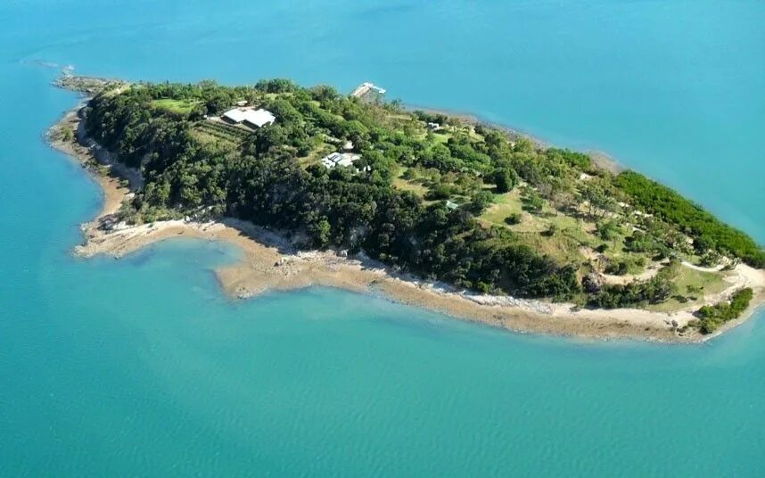 Купить остров в россии недорого цены фото The world's best private islands for sale Private island, Island, Island beach