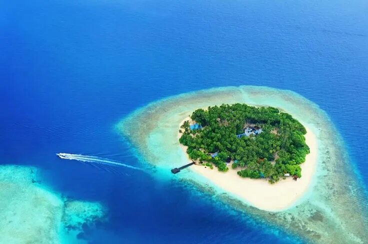 Купить остров в россии недорого цены фото World's Smallest Inhabited Islands - Could you really escape it all? - Private i