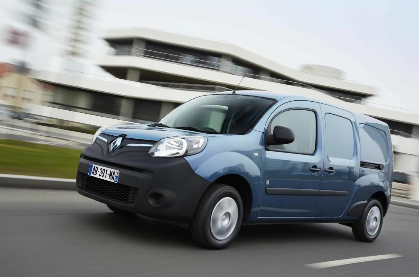 Купить рено фото Renault Kangoo review - http://autotras.com Renault kangoo, Renault kangoo expre