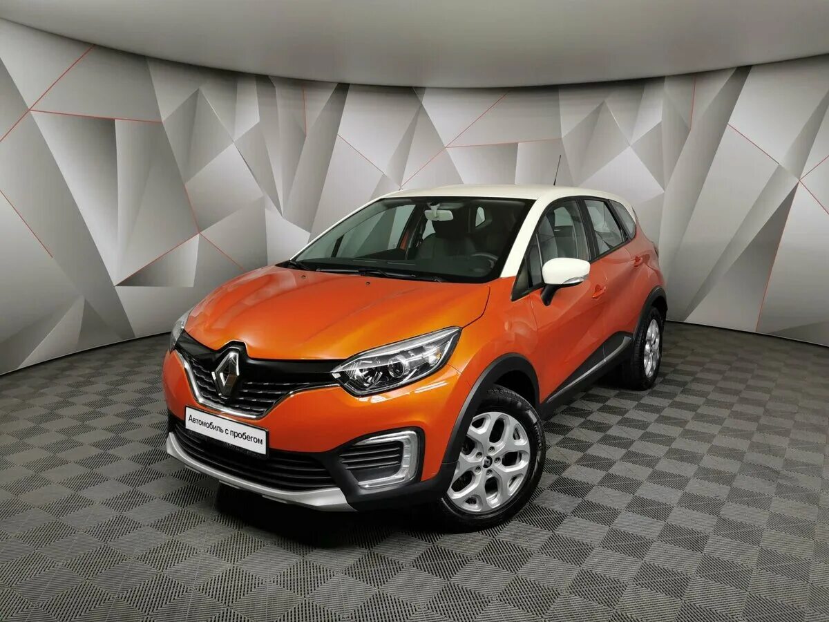 Купить рено каптур фото Купить б/у Renault Kaptur I 2.0 AT (143 л.с.) 4WD бензин автомат в Москве: оранж