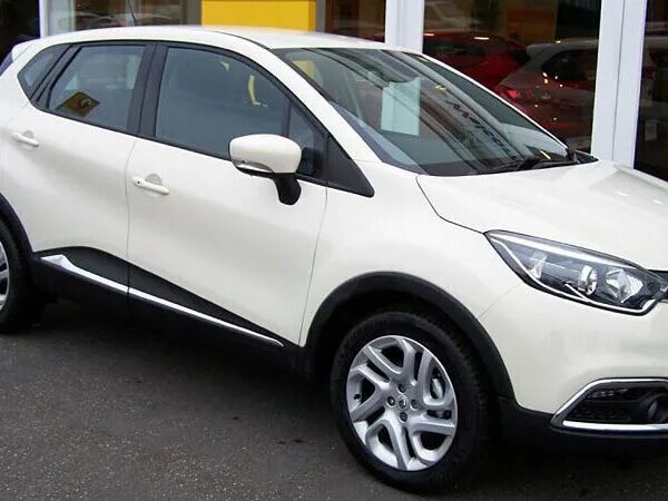 Купить рено каптур фото Купить б/у Renault Kaptur I 1.6 MT (114 л.с.) бензин механика в Туле: белый Рено