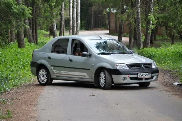 Купить рено логан фото Renault Logan, 2007 в Омске