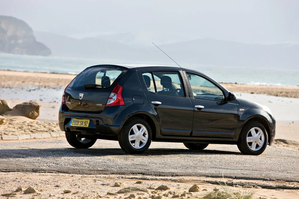Купить рено сандеро фото Dacia Sandero 2008, 2009, 2010, 2011, 2012, хэтчбек 5 дв., 1 поколение, B90 техн