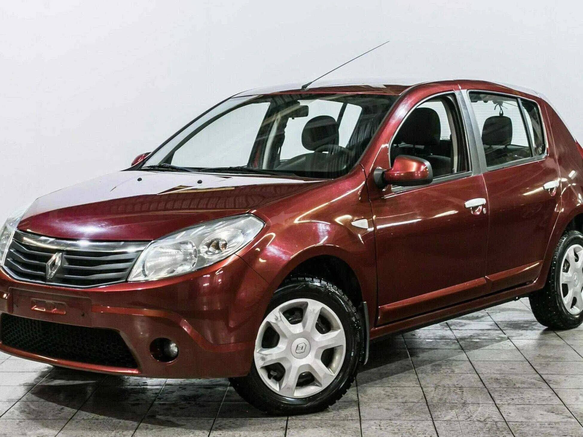 Купить рено сандеро фото Renault Sandero II Хэтчбек 2013 года, 90000 км, по цене 449 000 рублей. Продажа,